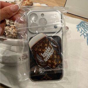 Luxury Designer Phone Case with Coffee Cup Holder LV removable MagSafe holder